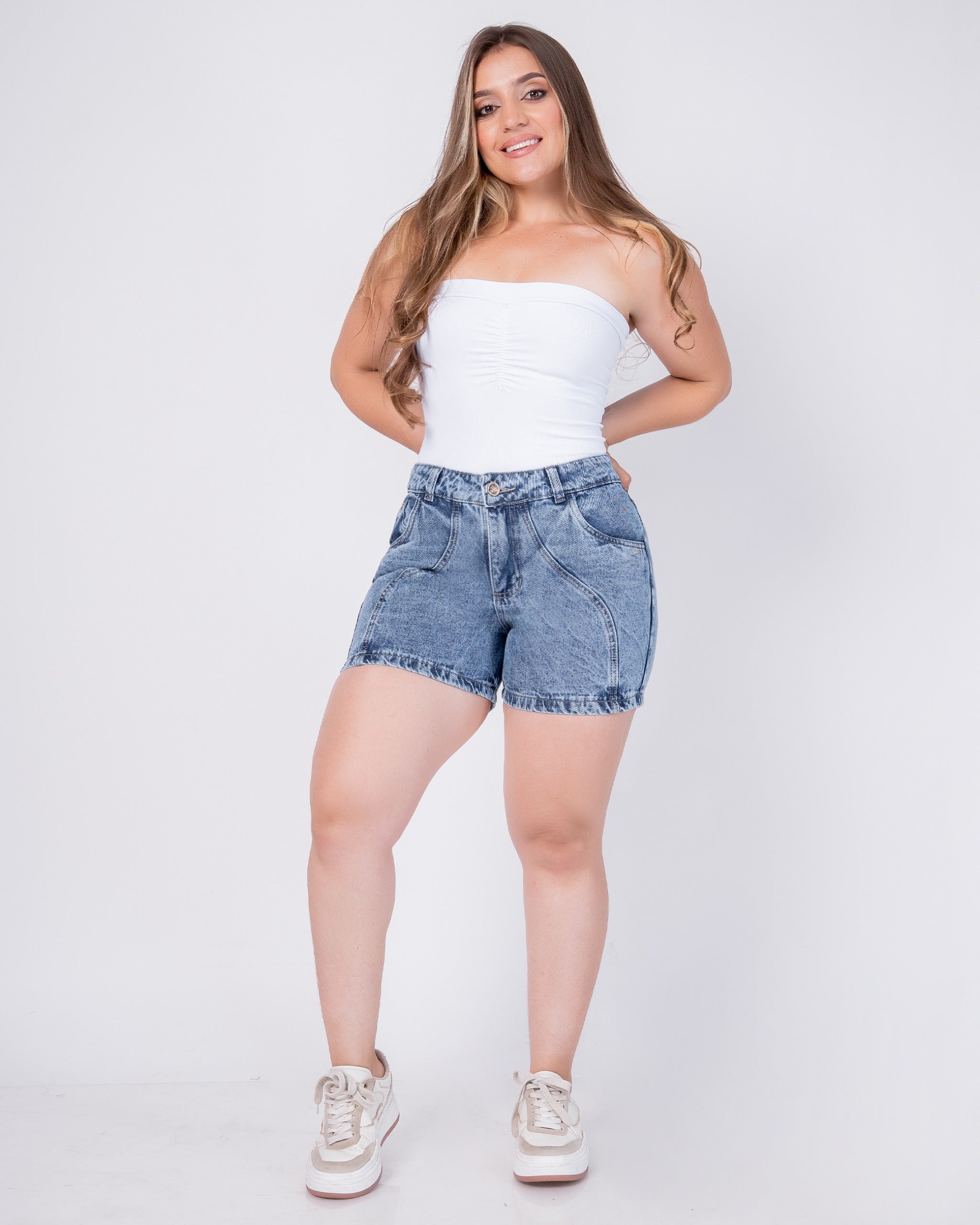 Short Rígido Tiro Alto Lavado Nube REF 3107A